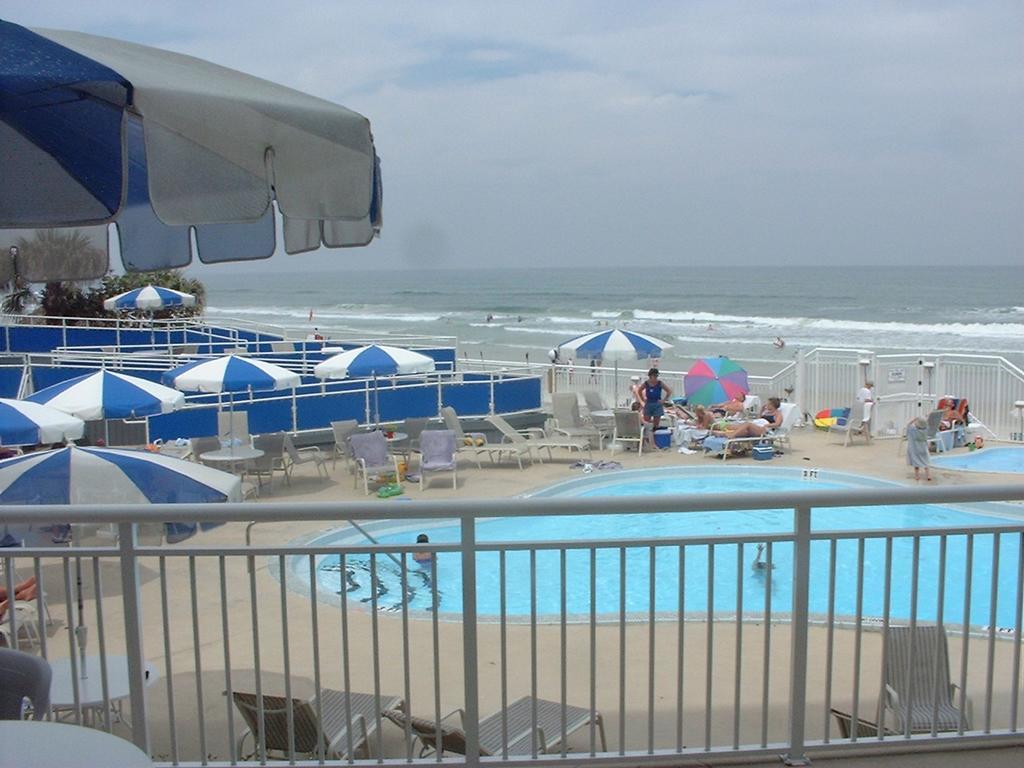 Fantasy Island - Daytona Beach Shores Aparthotel Exterior foto